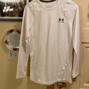 Warming shirt great for the cold nights or days